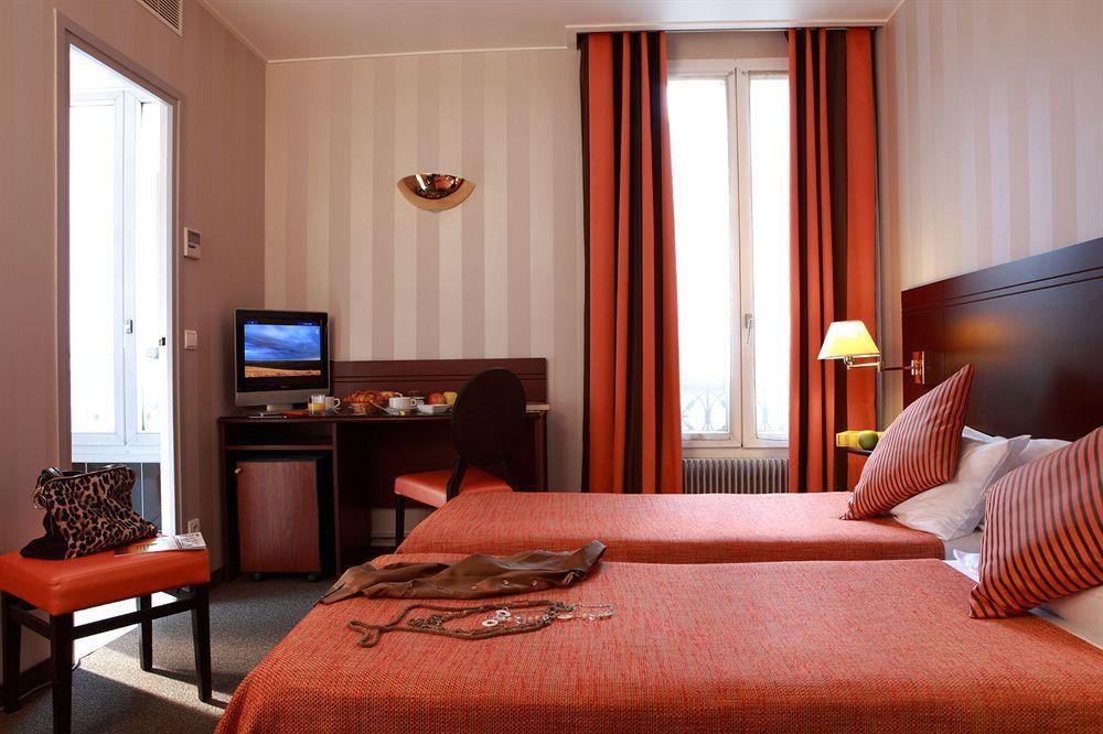 Hotel Espace Champerret Levallois-Perret Exteriör bild